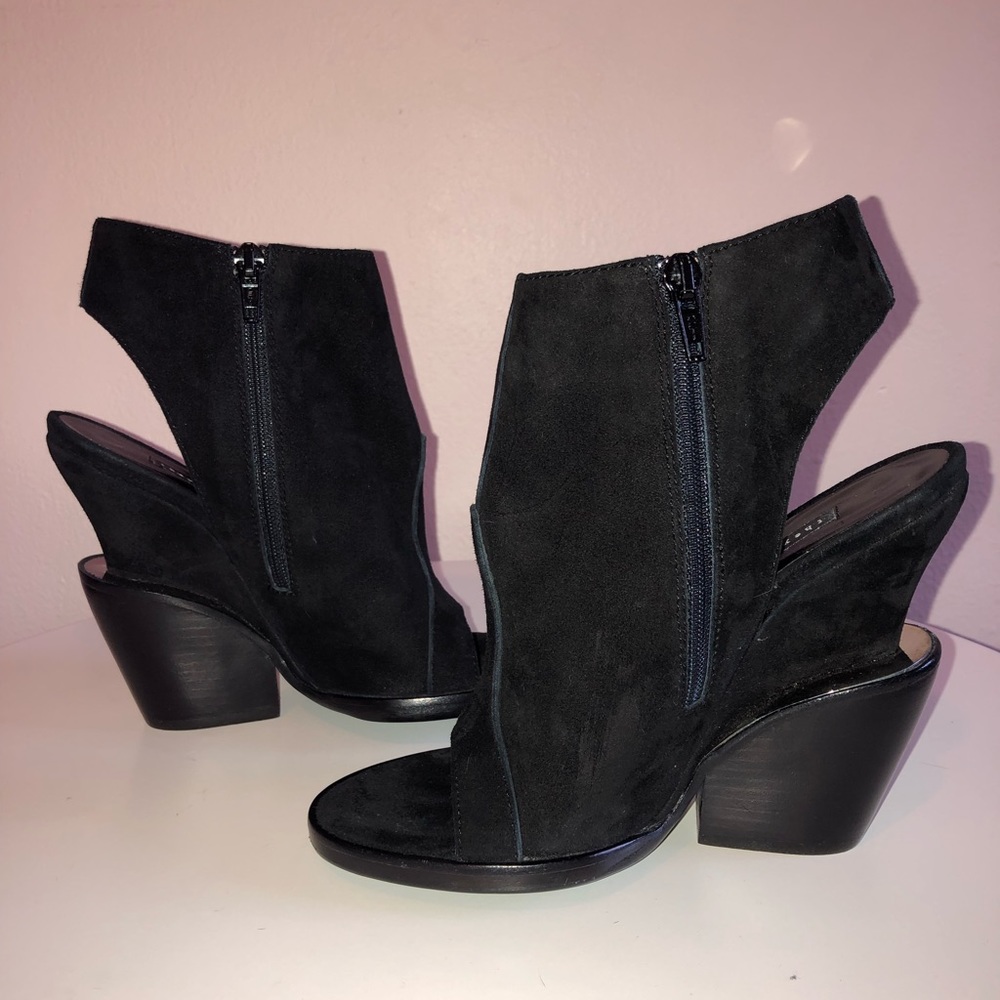 Theyskens’ Theory open toe booties